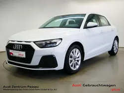 Gletscherweiß metallic Gebraucht 2023 Audi A1 Sportback Advanced Kleinwagen | 22.450 € (Guter Preis)