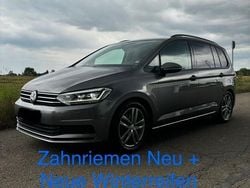 Grau Gebraucht 2016 VW Touran Comfortline Van / Kleinbus | 14.000 € (Fairer Preis)
