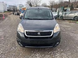 Lack grau shark/metallic Gebraucht 2017 Peugeot Partner Allure Van / Kleinbus | 7.999 € (Fairer Preis)