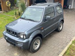 Grau Gebraucht 2009 Suzuki Jimny Style SUV | 9.922 € (Guter Preis)