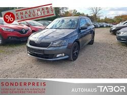 Quarzgrau metallic Gebraucht 2015 Skoda Fabia Style Kleinwagen | 9.585 € (Guter Preis)