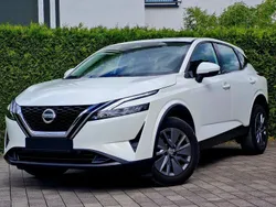 Weiß Gebraucht 2022 Nissan Qashqai Visia SUV | 18.349 € (Fairer Preis)