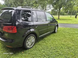 Schwarz Gebraucht 2015 VW Touran Cup Van / Kleinbus | 9.200 € (Etwas zu teuer)