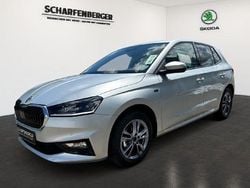 Brillantsilber metallic Gebraucht 2024 Skoda Fabia Drive | 18.990 € (Guter Preis)