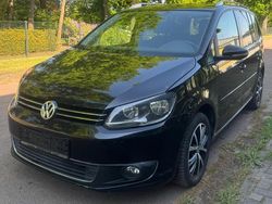 Schwarz Gebraucht 2012 VW Touran Comfortline Van / Kleinbus | 7.490 € (Fairer Preis)