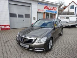 Grau Gebraucht 2011 Mercedes E350 Elegance Kombi | 12.490 € (Etwas zu teuer)