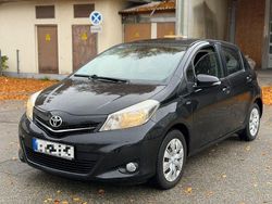 Schwarz Gebraucht 2013 Toyota Yaris Lounge Limousine | 4.700 €