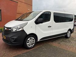 Weiß Gebraucht 2016 Opel Vivaro Van | 14.950 € (Guter Preis)