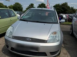 Silber Gebraucht 2005 Ford Fiesta Kleinwagen | 700 € (Superpreis)