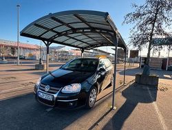 Schwarz Gebraucht 2008 VW Golf V Kombi | 3.000 € (Fairer Preis)