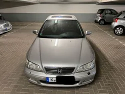 Grau Gebraucht 1999 Honda Accord ES Limousine | 5.500 € (Teuer)