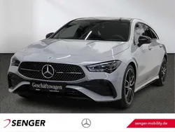 Manufaktur lack manufaktur alp Gebraucht 2025 Mercedes CLA200 AMG Kombi | 45.970 €