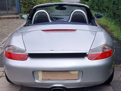 Silber Gebraucht 2001 Porsche Boxster Cabrio | 14.100 €
