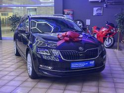 Cerna magic/black magic Gebraucht 2018 Skoda Octavia Style Kombi | 13.190 € (Fairer Preis)