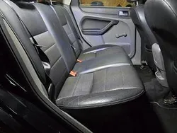 Schwarz Gebraucht 2009 Ford Focus Kombi | 2.150 € (Fairer Preis)