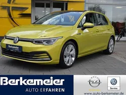 Gelb Gebraucht 2020 VW Golf VIII Style Limousine | 22.890 € (Fairer Preis)