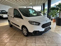 Weiß Gebraucht 2019 Ford Transit Trend Van / Kleinbus | 7.900 €