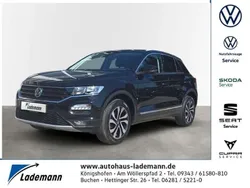 Deep black perleffekt Gebraucht 2021 VW T-Roc Active SUV | 20.890 € (Fairer Preis)