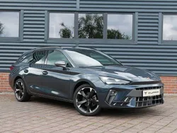 Grau Gebraucht 2024 Cupra Leon Limousine | 31.990 € (Etwas zu teuer)