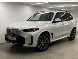 Mineralweiß Gebraucht 2024 BMW X5 M Sport SUV | 84.450 € (Guter Preis)