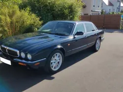 Blau Gebraucht 2001 Jaguar XJ Executive Limousine | 18.900 € (Etwas zu teuer)