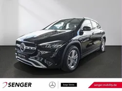 Schwarz Gebraucht 2023 Mercedes GLA200 SUV | 35.970 € (Guter Preis)