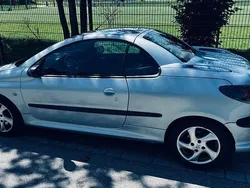 Blau Gebraucht 2002 Peugeot 206 CC Platinum Cabrio | 2.499 € (Fairer Preis)