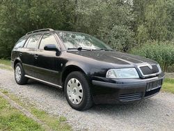 Schwarz Gebraucht 2009 Skoda Octavia Tour Kombi | 2.790 € (Fairer Preis)