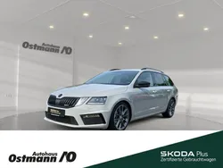 Steelgrau Gebraucht 2022 Skoda Octavia RS Kombi | 24.990 €
