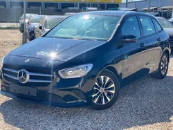 Schwarz Gebraucht 2021 Mercedes B200 Business Van / Kleinbus | 19.250 € (Superpreis)