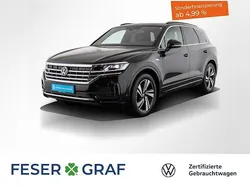 Schwarz Gebraucht 2023 VW Touareg R-line SUV | 63.450 € (Etwas zu teuer)