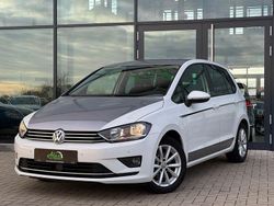 Weiß Gebraucht 2015 VW Golf Sportsvan LOUNGE Van / Kleinbus | 10.999 € (Fairer Preis)