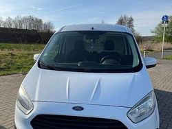 Weiß Gebraucht 2014 Ford Courier Van / Kleinbus | 5.000 €