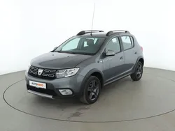 Grau Gebraucht 2017 Dacia Sandero Celebration Kleinwagen | 9.270 € (Etwas zu teuer)