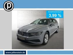 Grau Gebraucht 2022 VW Passat Business Kombi | 22.301 € (Fairer Preis)
