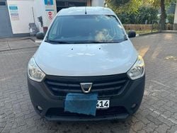 Weiß Gebraucht 2016 Dacia Dokker Van | 3.200 € (Fairer Preis)
