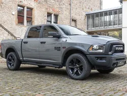 Grau Gebraucht 2022 Dodge Ram Abholung | 39.999 €