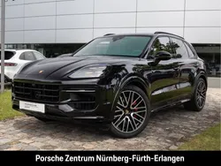 Schwarz Gebraucht 2024 Porsche Cayenne GTS SUV | 138.990 €
