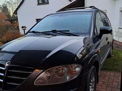 Schwarz Gebraucht 2006 Ssangyong (KGM) Rodius Van / Kleinbus | 7.500 €