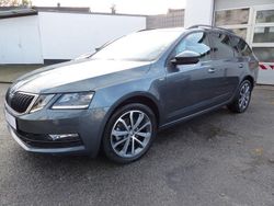 Grau Gebraucht 2020 Skoda Octavia Soleil Kombi | 18.950 € (Superpreis)