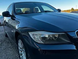 Blau Gebraucht 2009 BMW 318 Limousine | 4.900 € (Fairer Preis)