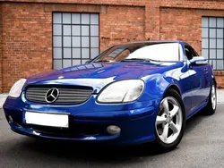 Blau Gebraucht 2000 Mercedes SLK320 Cabrio | 8.445 € (Etwas zu teuer)