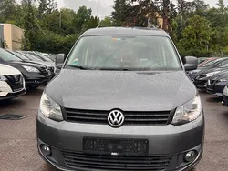 Grau Gebraucht 2013 VW Caddy Trendline Van / Kleinbus | 6.999 € (Guter Preis)