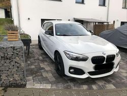 Weiß Gebraucht 2015 BMW 118 M Sport Kleinwagen | 13.240 € (Fairer Preis)