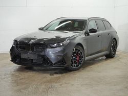 Sophistograu brillanteffekt me Gebraucht 2025 BMW M5 Performance Kombi | 122.280 € (Superpreis)