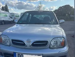 Silber Gebraucht 2002 Nissan Micra Kleinwagen | 1.200 € (Fairer Preis)
