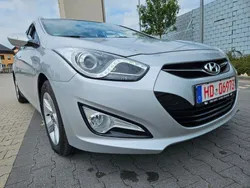 Silber Gebraucht 2012 Hyundai i40 Limousine | 7.999 € (Fairer Preis)