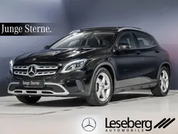 lack kosmosschwarz Gebraucht 2019 Mercedes GLA200 Urban SUV | 22.980 € (Guter Preis)