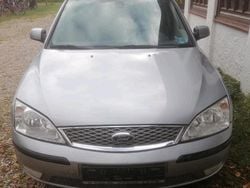 Silber Gebraucht 2006 Ford Mondeo Kombi | 1.000 € (Guter Preis)