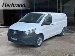 Weiß Gebraucht 2024 Mercedes Vito Van / Kleinbus | 36.819 € (Etwas zu teuer)